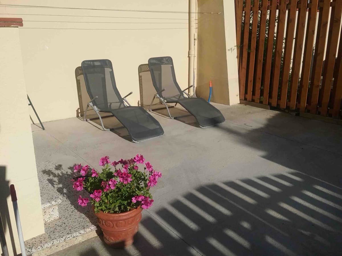 Bains de soleil cour privée Bossuet Saint-Cyprien