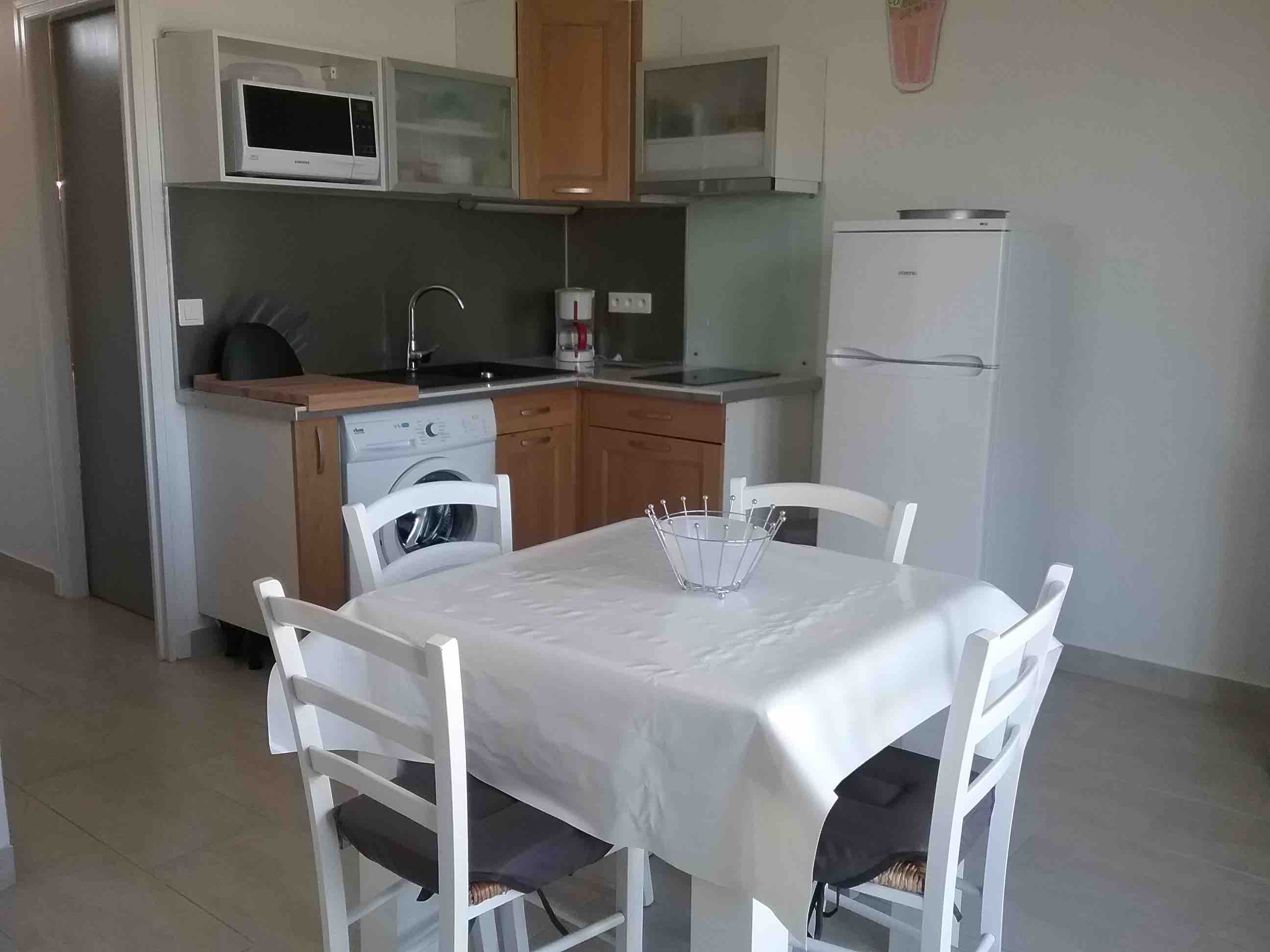 Cuisine équipée location Maillol Saint-Cyprien-Plage