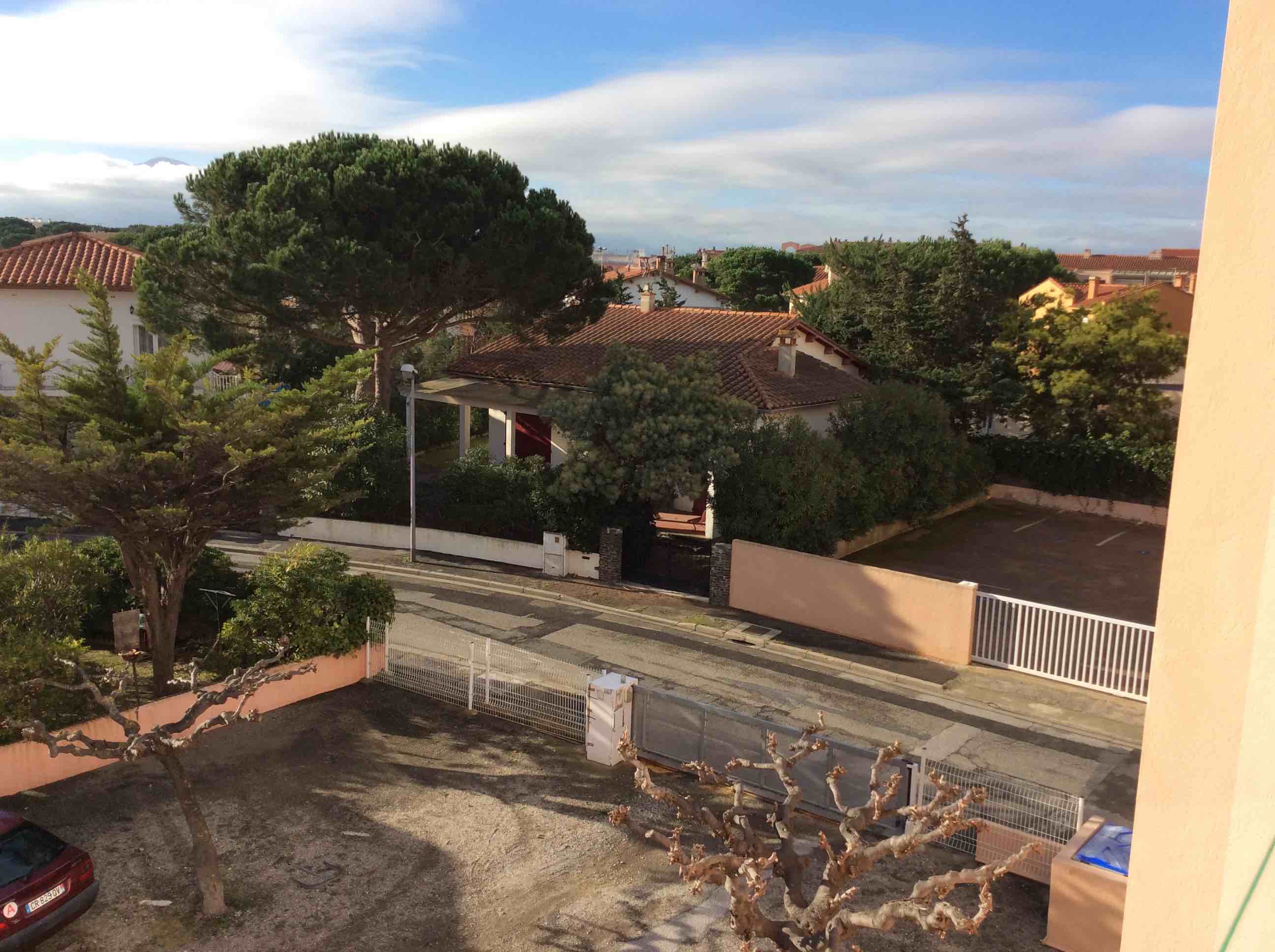 Parking privatif ombragé résidence Maillol