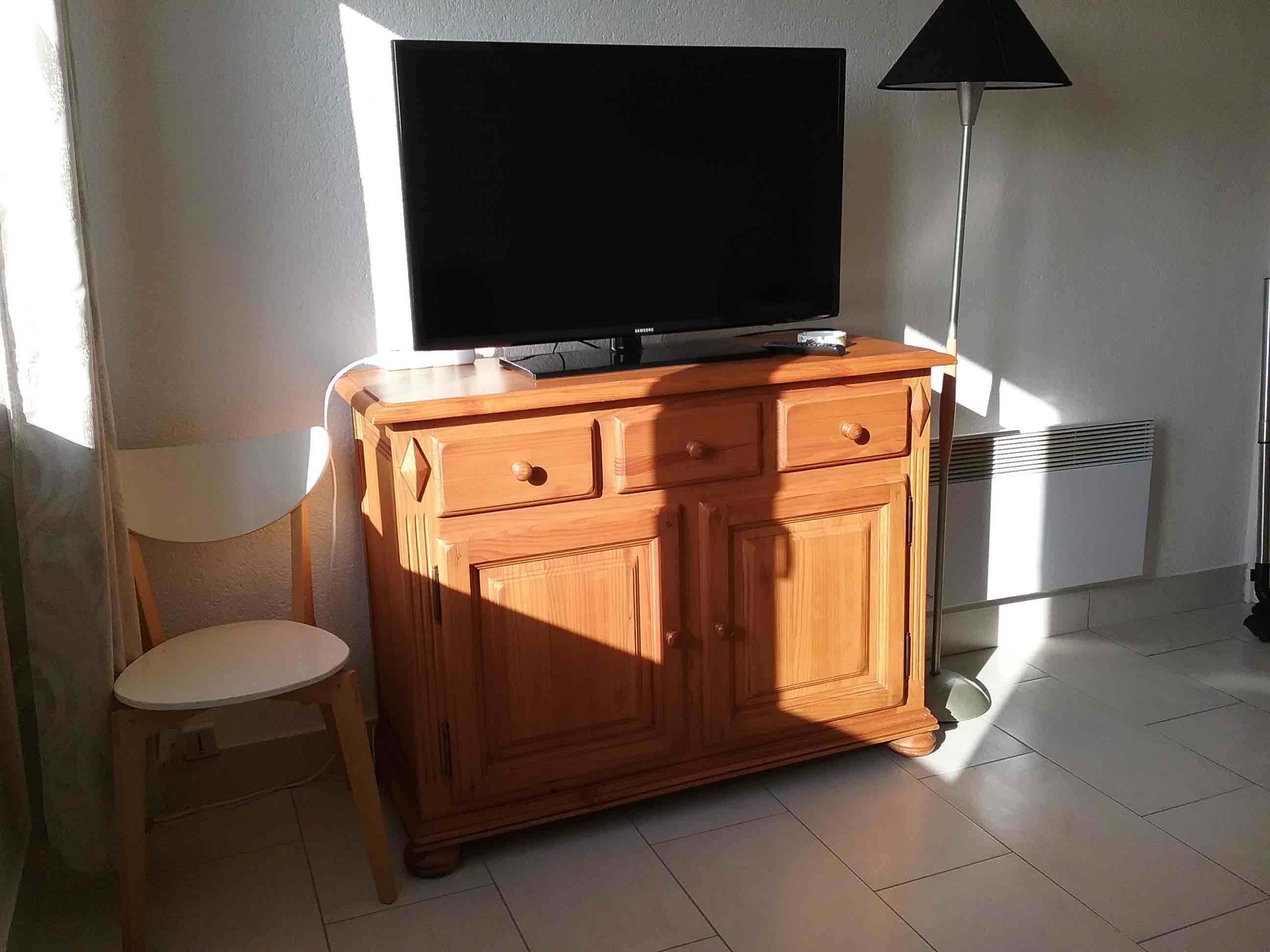 Espace TV 3D 102cm appartement Vaugelas